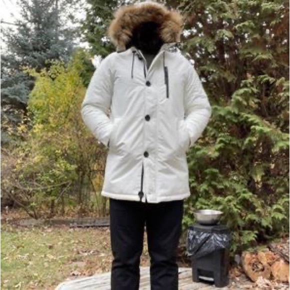 Guess winter jacket, - Picture 7 of 9